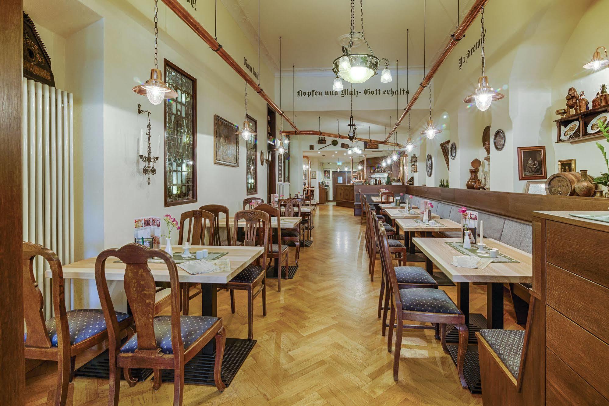 Hotel Brauhaus Wittenberg Exteriör bild