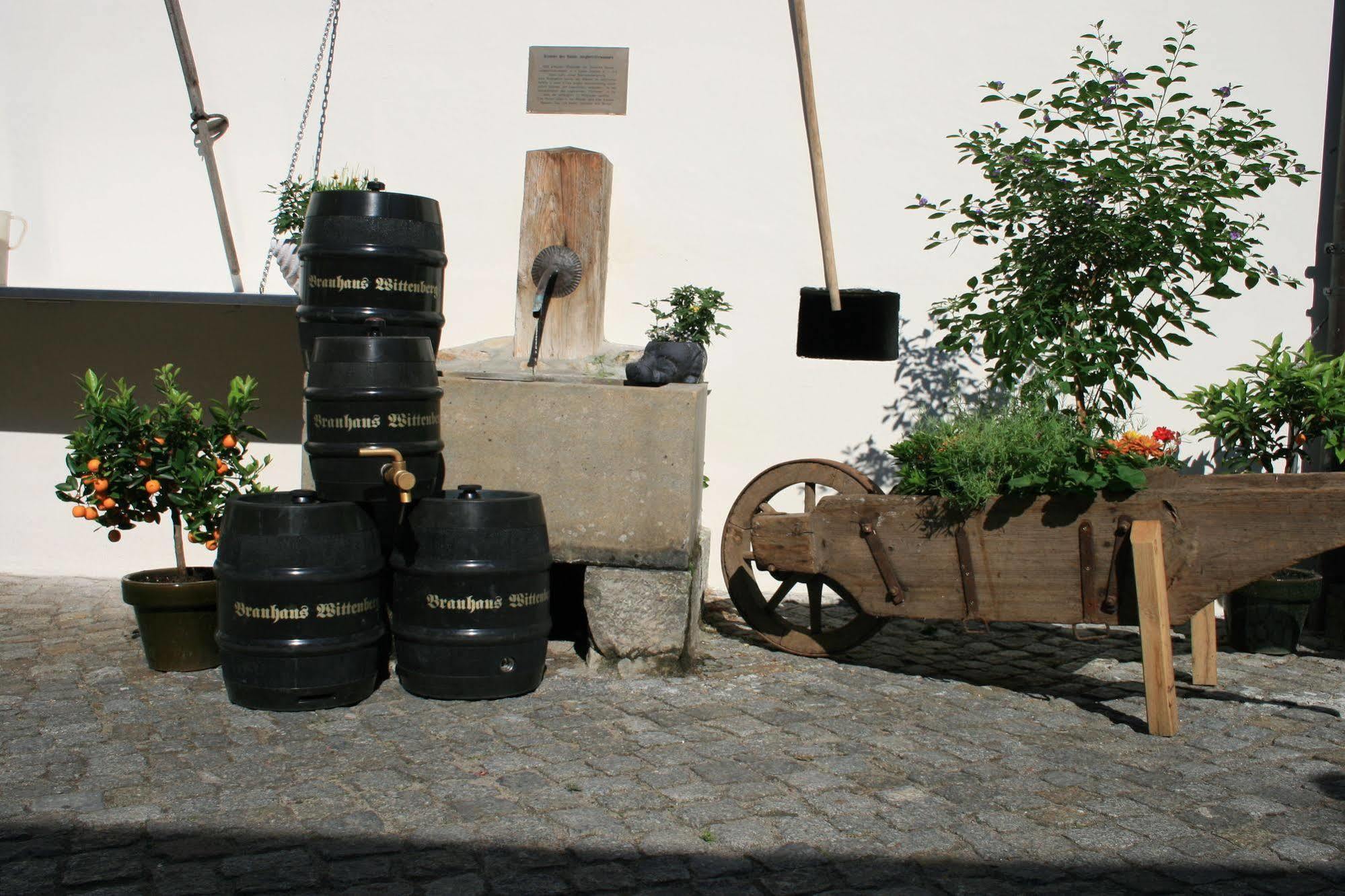Hotel Brauhaus Wittenberg Exteriör bild
